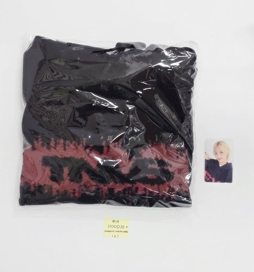 ITZY - "TUNNEL VISION" POP-UP Store MD [25.11.11]