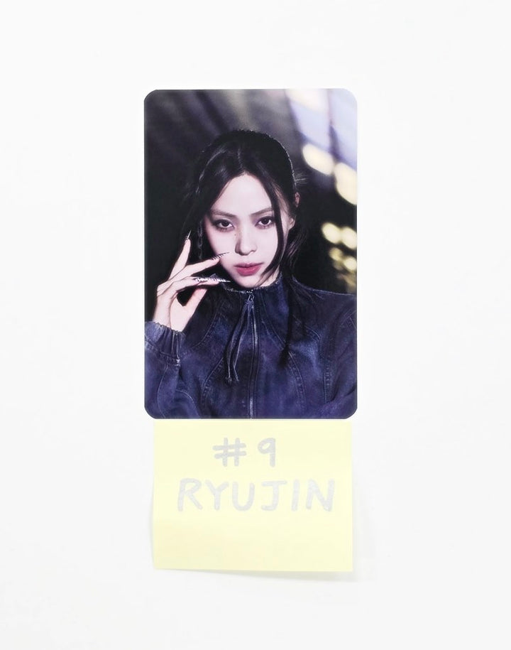 ITZY - "TUNNEL VISION" POP-UP Store Trading Photocard [25.11.11]