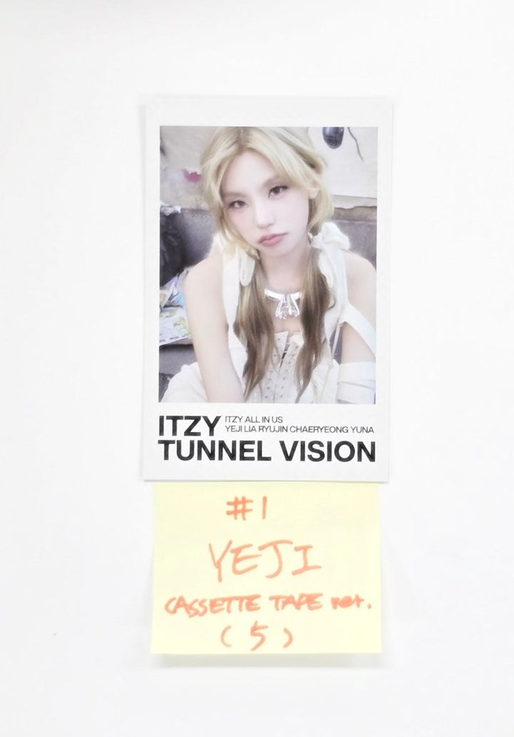 ITZY "TUNNEL VISION" - Official Photocard (Cassette Tape Ver.) [25.11.11]