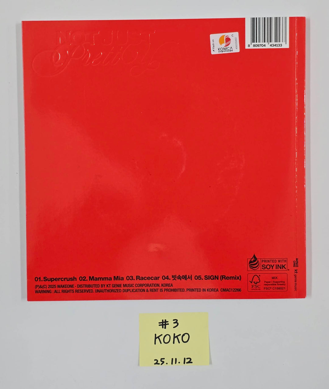 IZNA "Not Just Pretty" - Hand Autographed(Signed) Album [25.11.12]