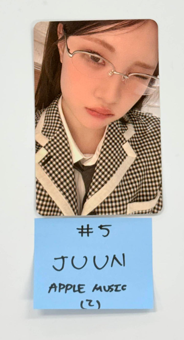 Hearts2Hearts "Focus" - Apple Music Fansign Event Photocard [25.11.12]