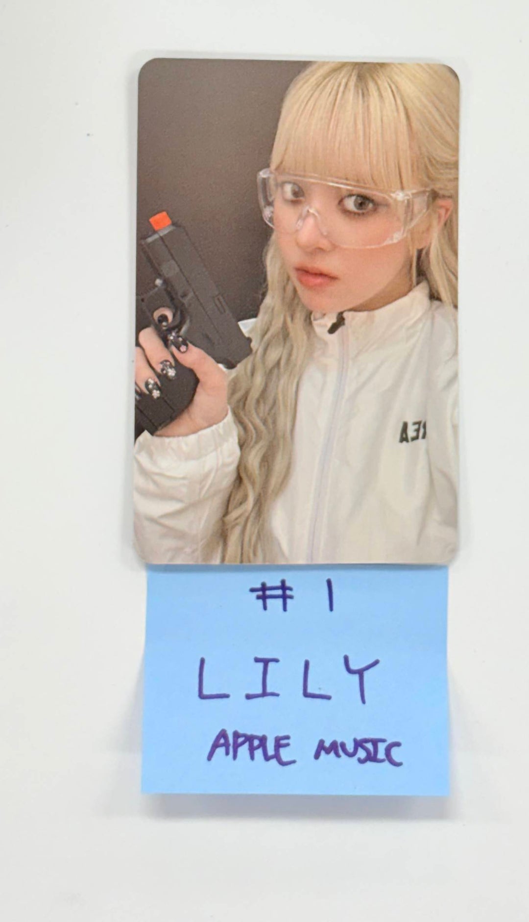 NMIXX "Blue Valentine" - Apple Music Fansign Event Photocard Round 3 [25.11.12]