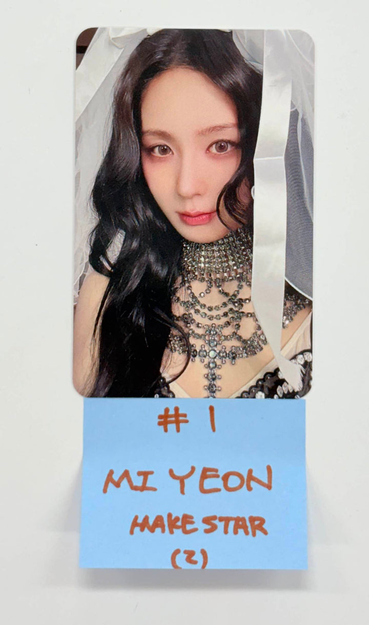MIYEON (of I-dle) "MY, Lover" - Makestar Pre-Order Benefit Photocard [25.11.12]
