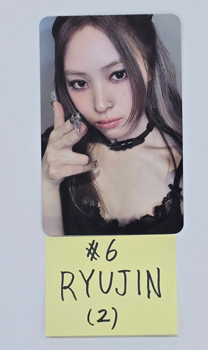 ITZY "TUNNEL VISION" - Official Photocard [25.11.12]