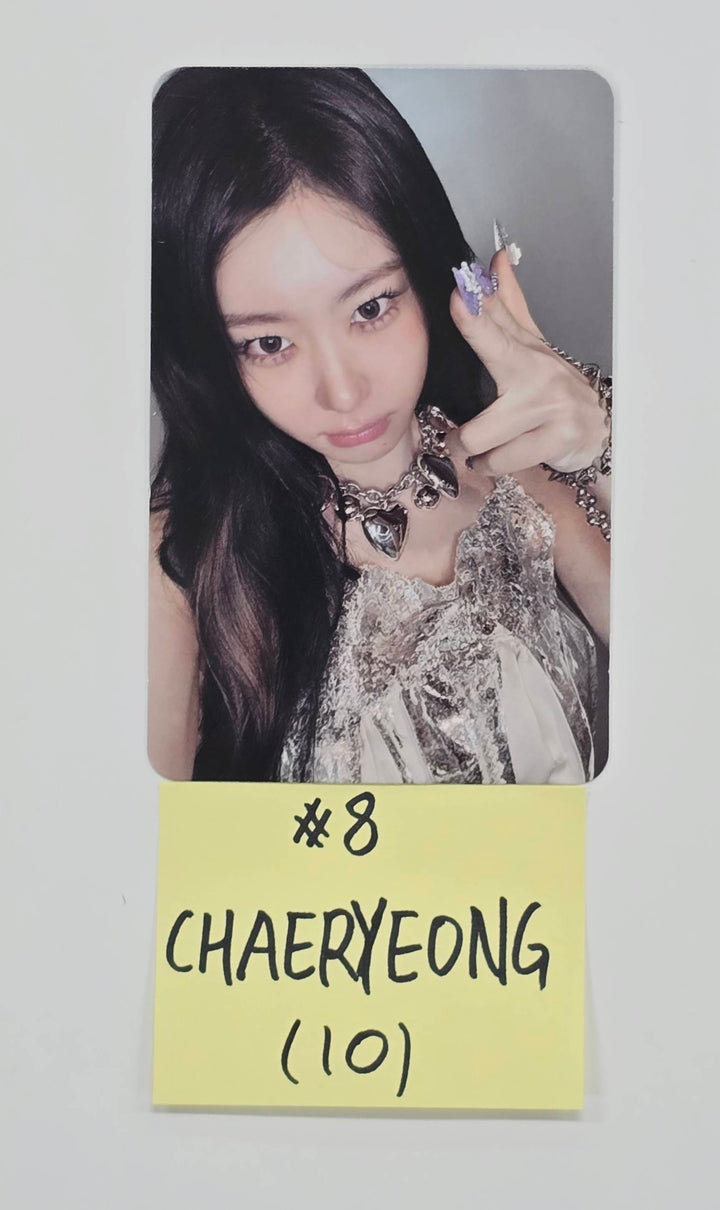 ITZY "TUNNEL VISION" - Official Photocard [25.11.12]