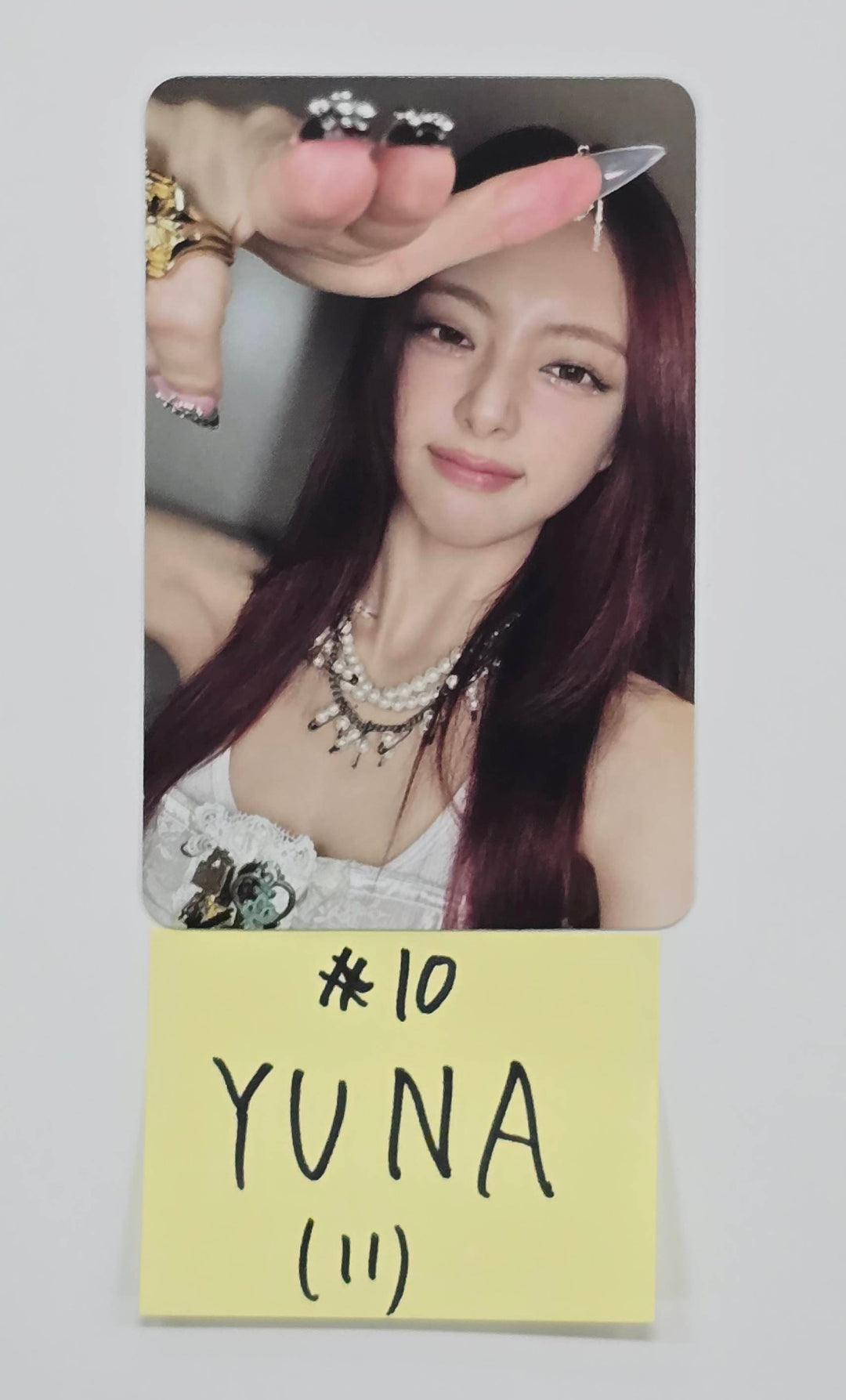 ITZY "TUNNEL VISION" - Official Photocard [25.11.12]