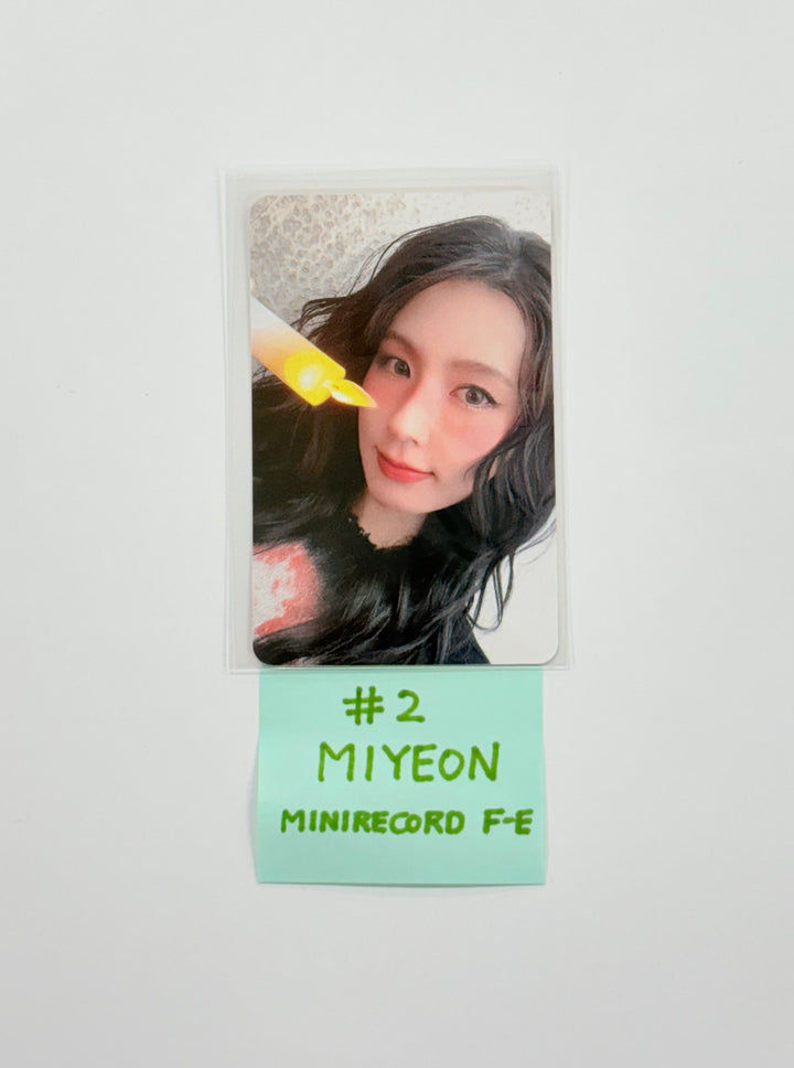 MIYEON (of I-dle) "MY, Lover" - Mini Record Fansign Event Photocard [25.11.13]