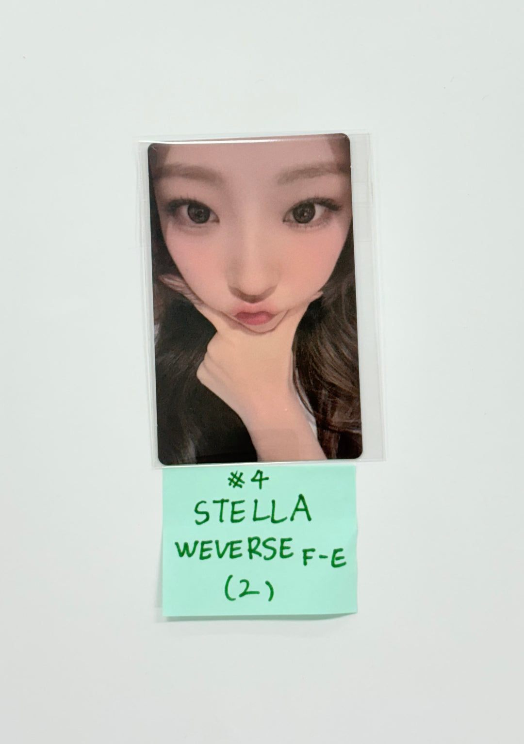 Hearts2Hearts "Focus" - Weverse Shop Fansign Event Photocard [25.11.13]
