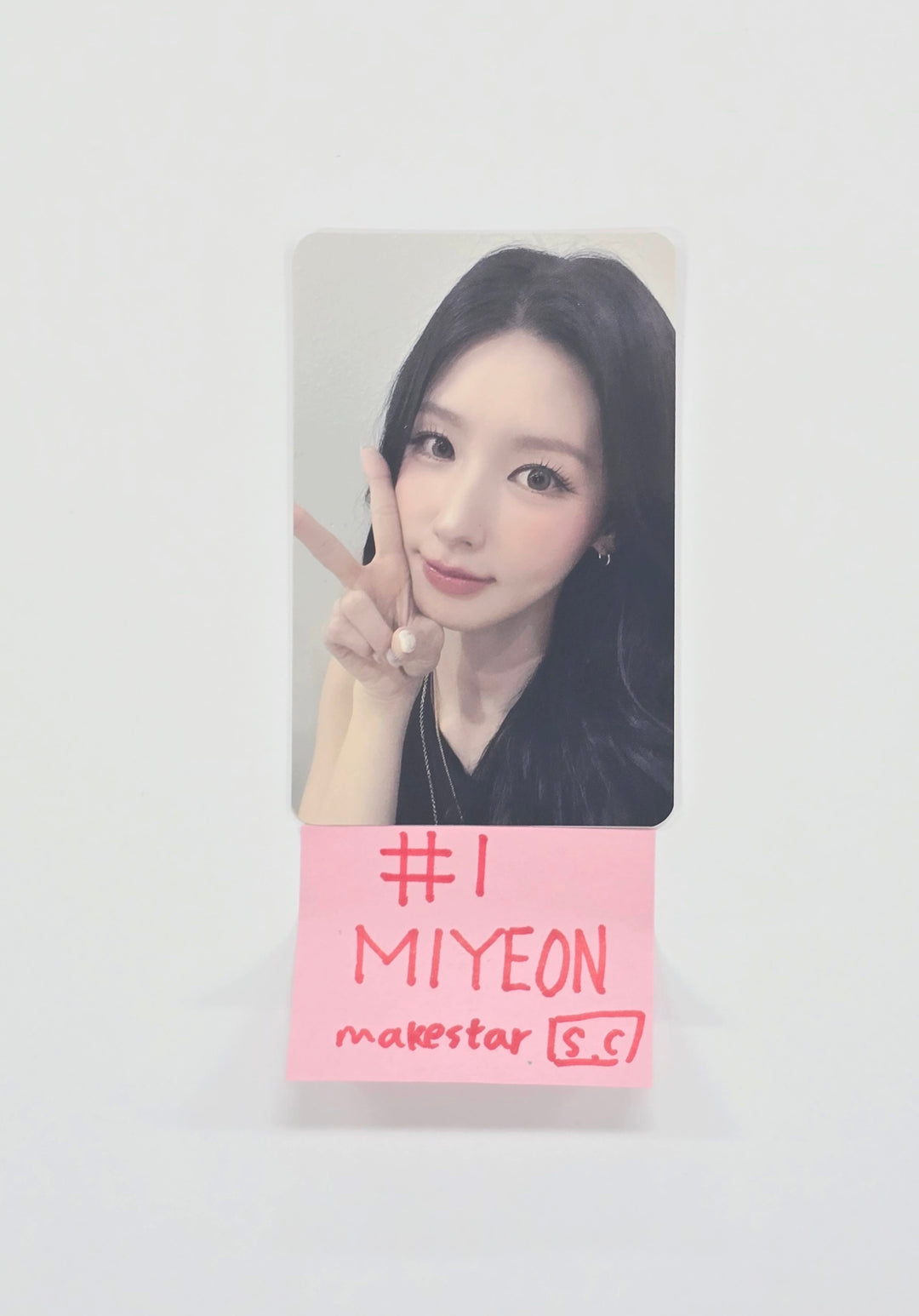 MIYEON (of I-dle) "MY, Lover" - Makestar Fan Showcase Event Photocard [25.11.14]
