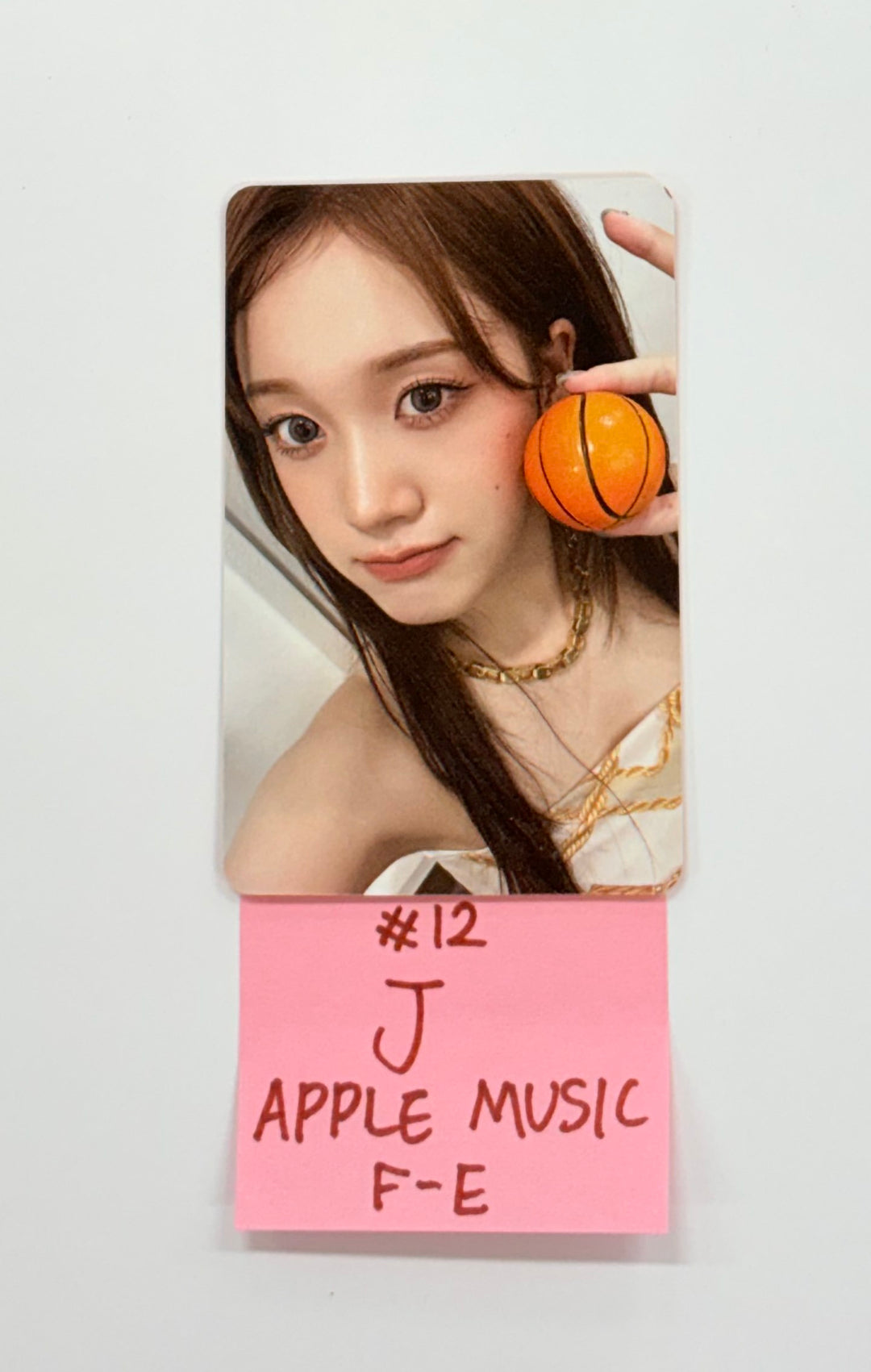 STAYC "I WANT IT" - Apple Music Fansign Event Photocard (minipack ver.) R4 [25.11.17]