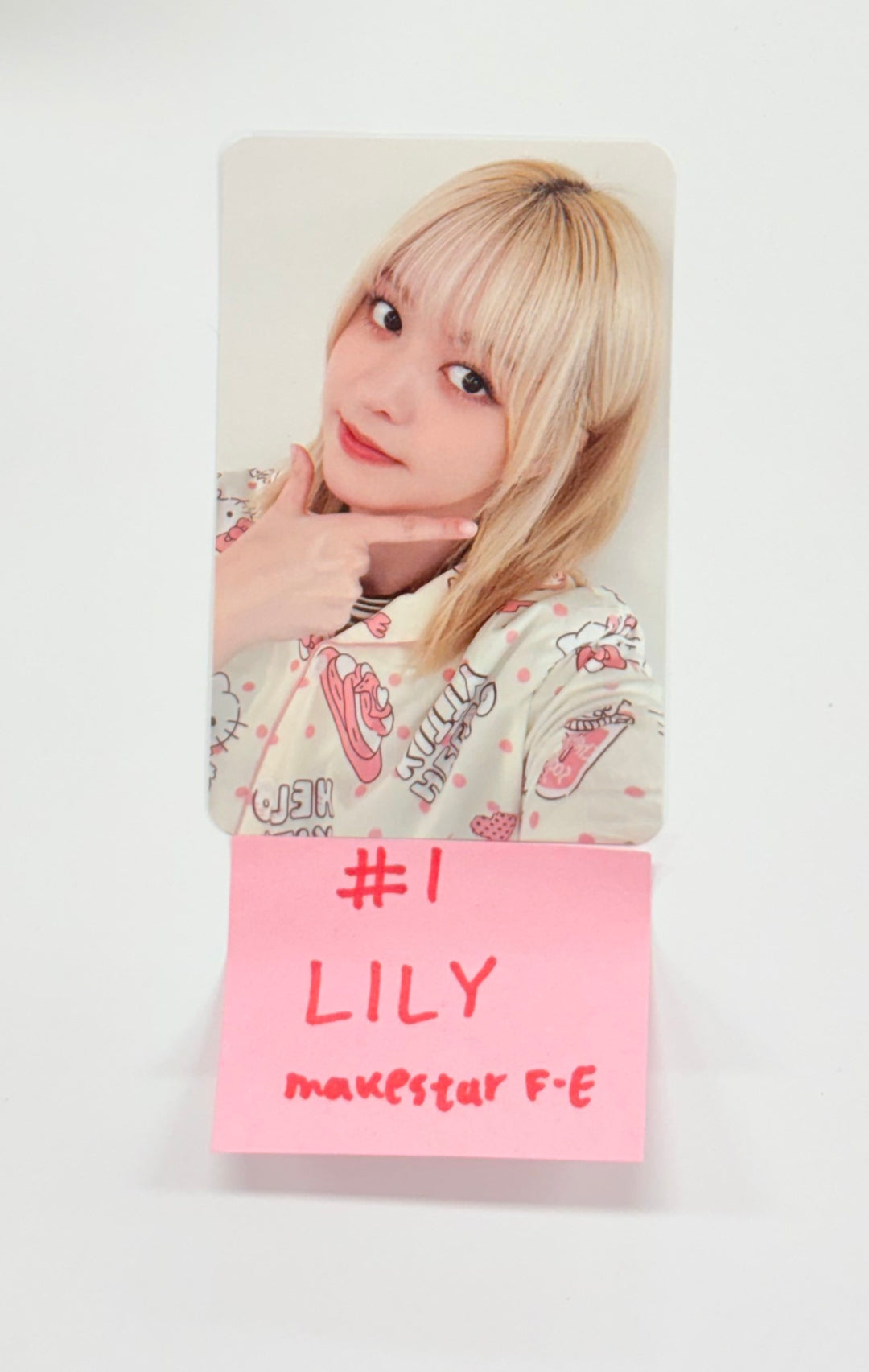 NMIXX "Blue Valentine" - Makestar Fansign Event Photocard R4 [25.11.17]