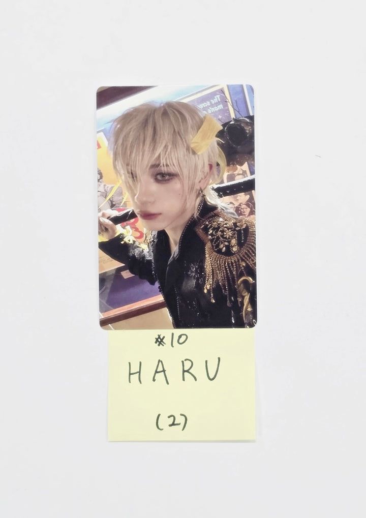 XLOV "UXLXVE" - Official Photocard [25.11.17]