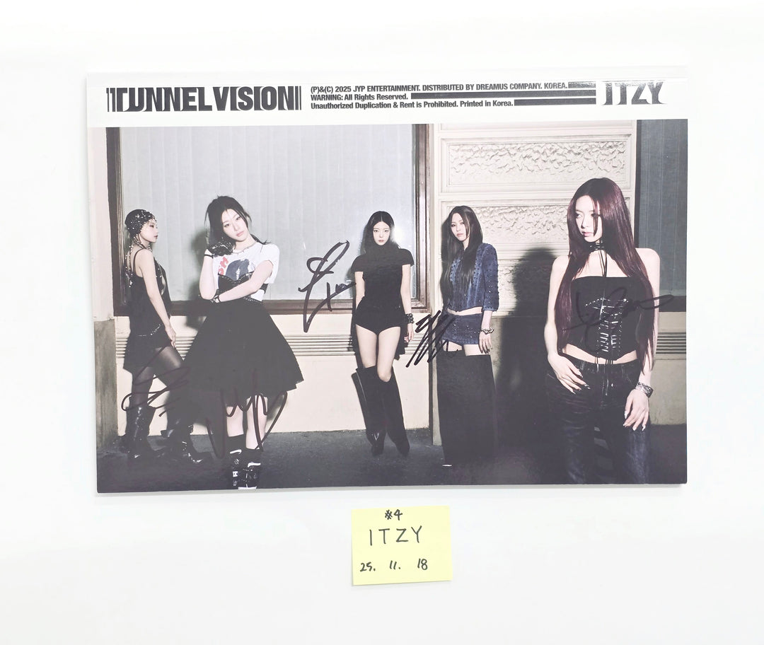 ITZY "TUNNEL VISION" - Hand Autographed(Signed) Promo Album [25.11.18]