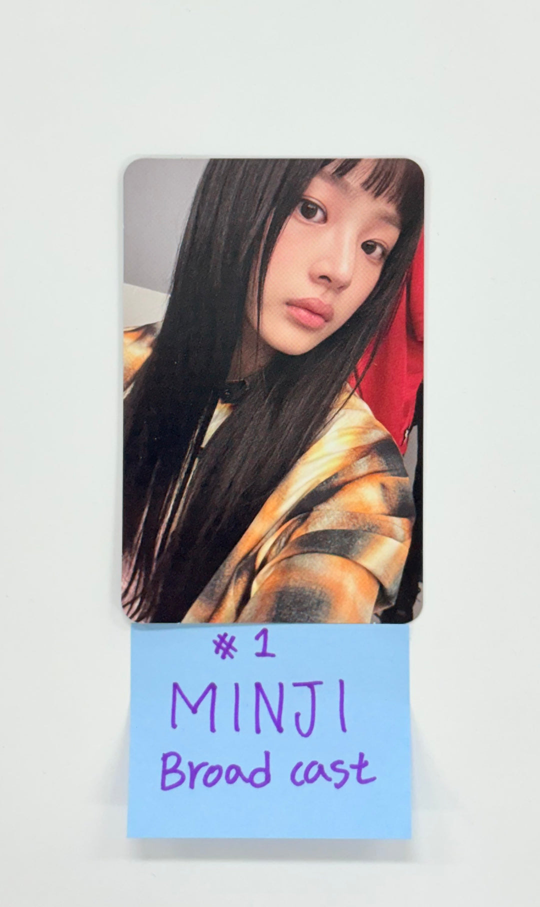 Newjeans "Supernatural" - Broadcast Photocard [25.11.18]