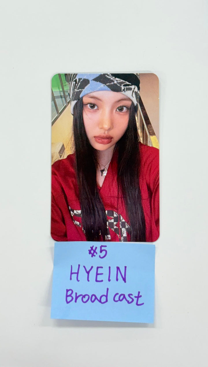 Newjeans "Supernatural" - Broadcast Photocard [25.11.18]