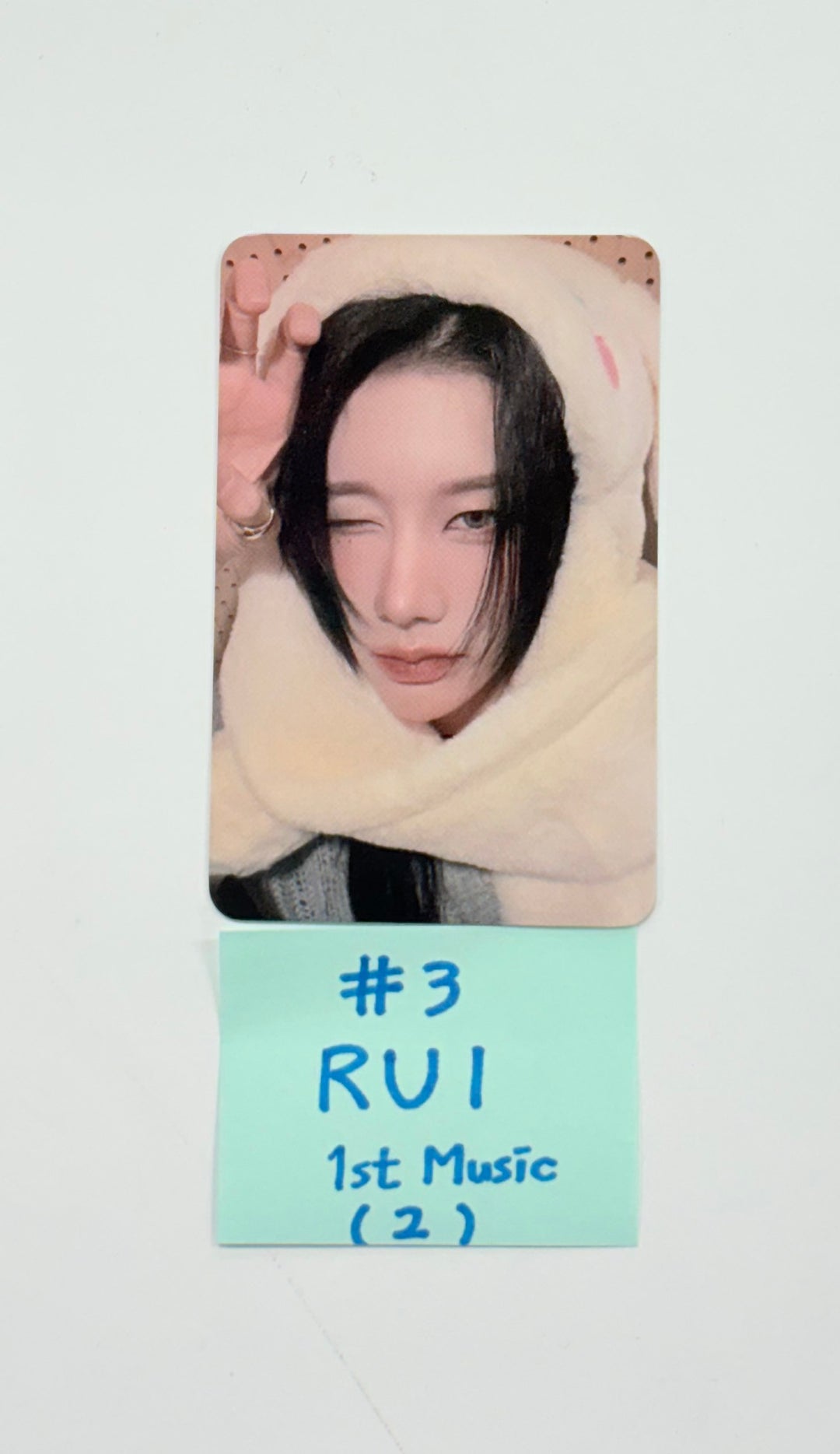 XLOV "UXLXVE" - 1st Music Fansign Event Photocard [25.11.19]