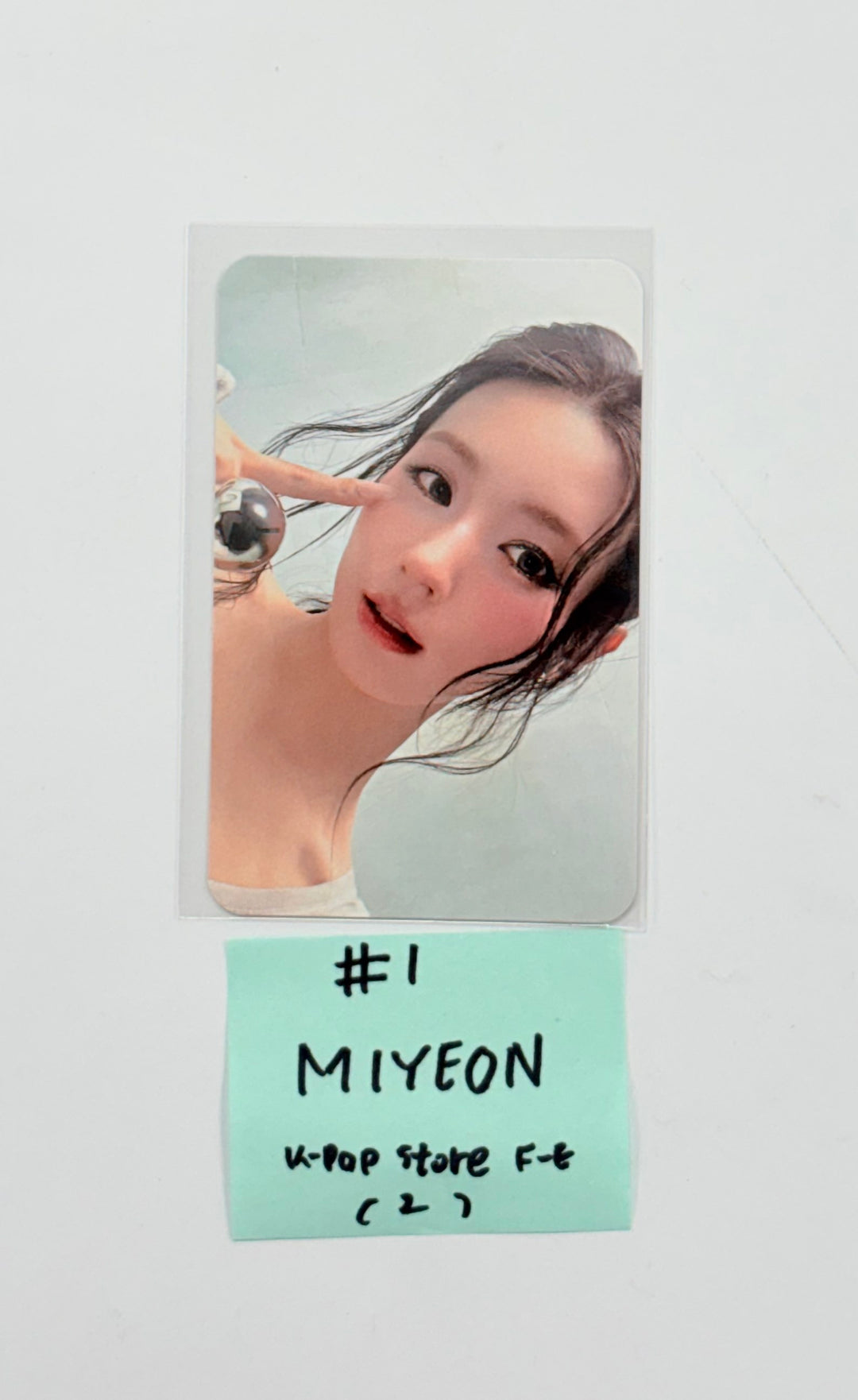 MIYEON (of I-dle) "MY, Lover" - KPOP Store Fansign Event Photocard [25.11.19]