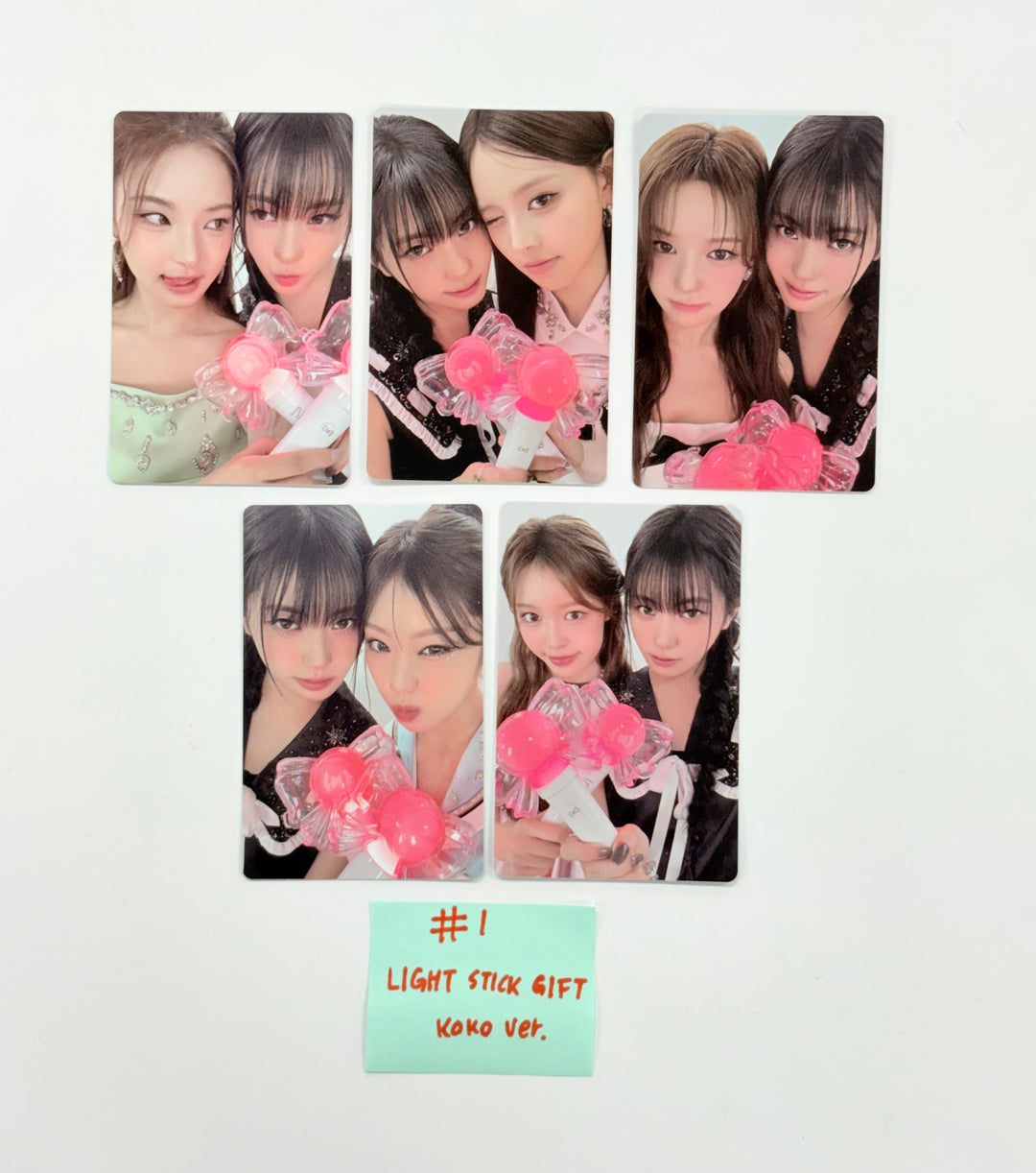 IZNA - Official Light Stick Photocards Set (5EA) [25.11.19]