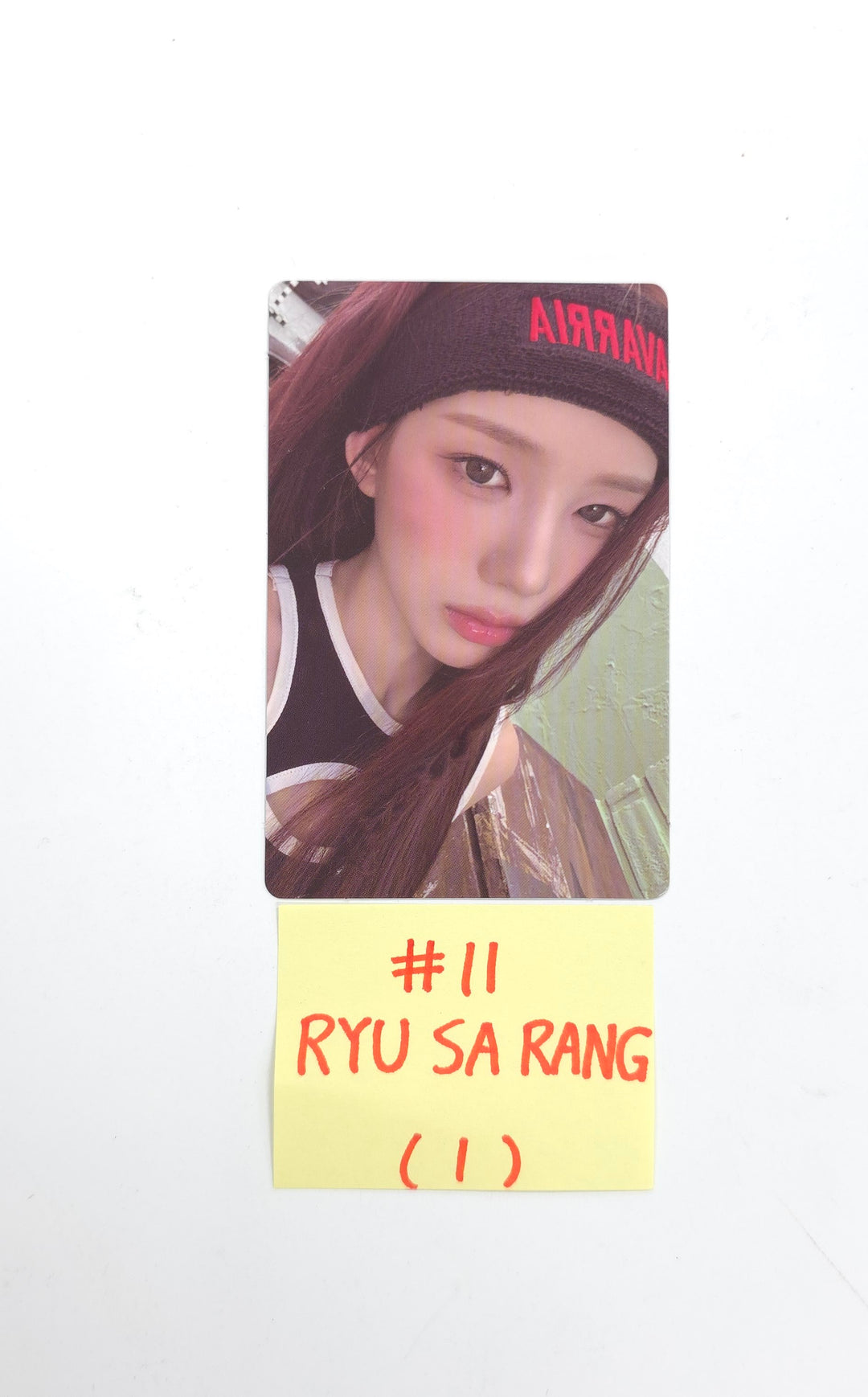 IZNA - "Not Just Pretty" Trading Photocard [25.11.20]