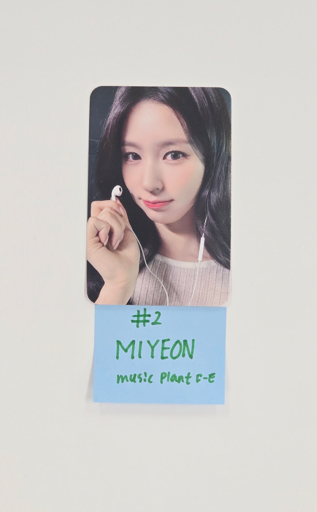 MIYEON (of I-dle) "MY, Lover" - Music Plant Fansign Event Photocard [25.11.21]
