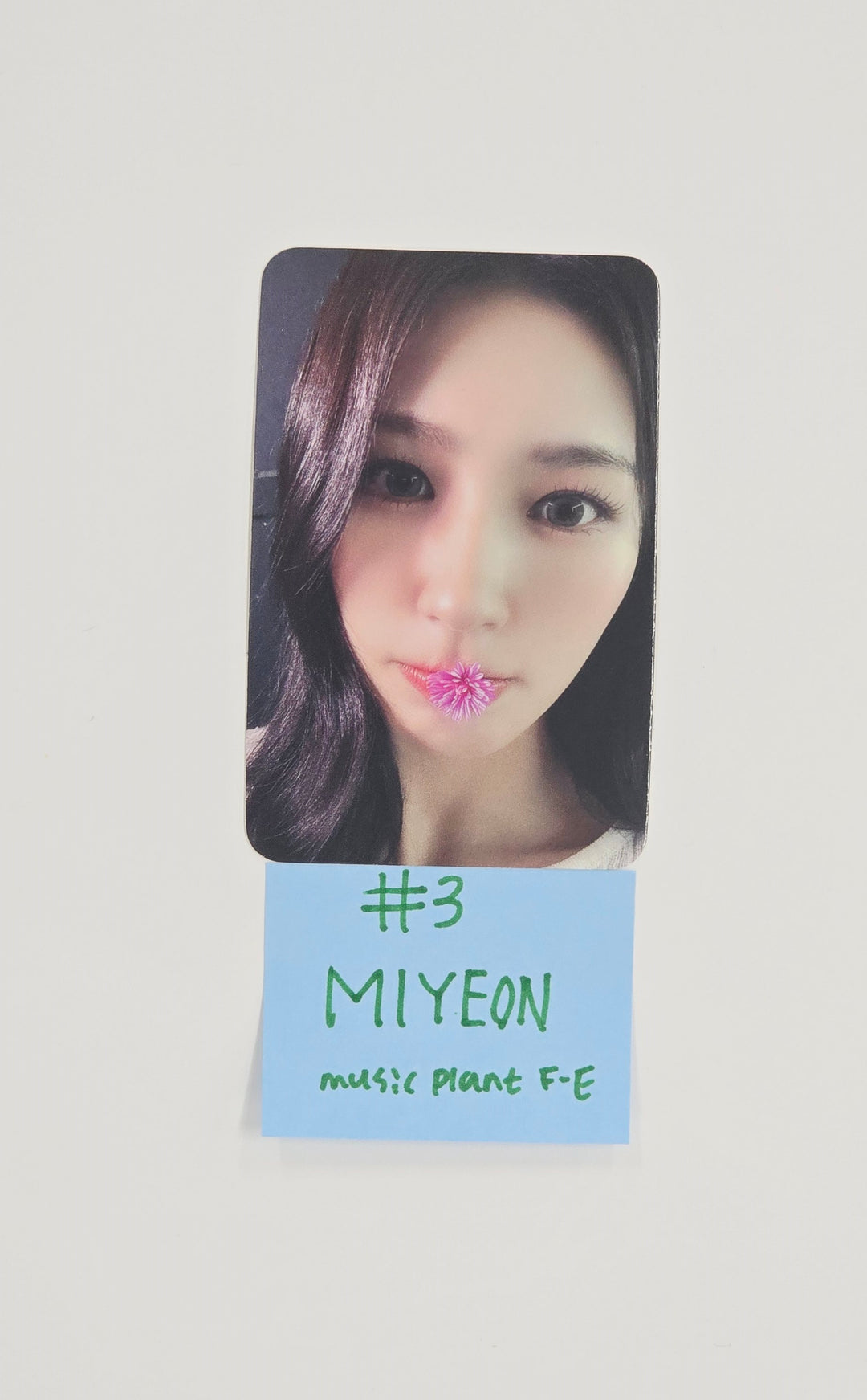 MIYEON (of I-dle) "MY, Lover" - Music Plant Fansign Event Photocard [25.11.21]