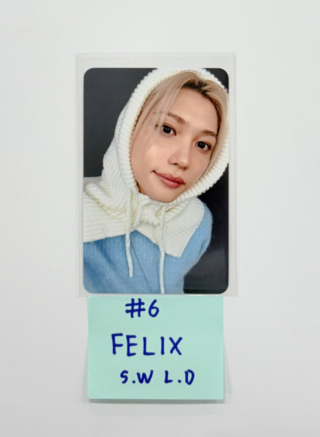 STRAY-KIDS "SKZ IT TAPE ‘DO IT’" - Soundwave Pop-UP Store Lucky Draw Event Photocard [25.11.24]