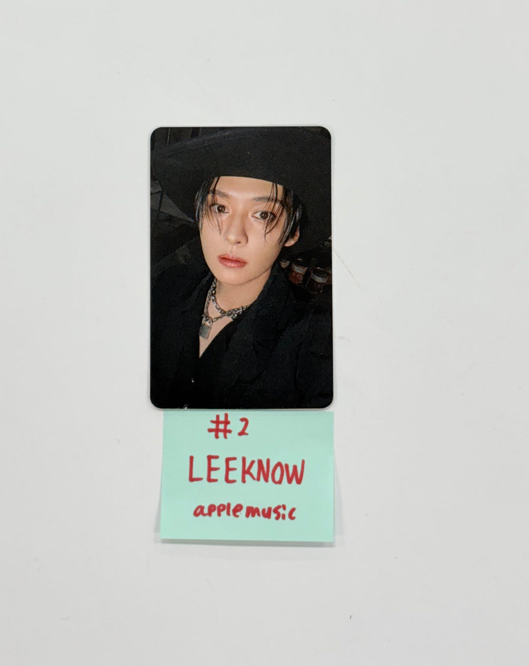 STRAY-KIDS "SKZ IT TAPE ‘DO IT’" - Apple Music Pre-Order Benefit Photocard [25.11.24]