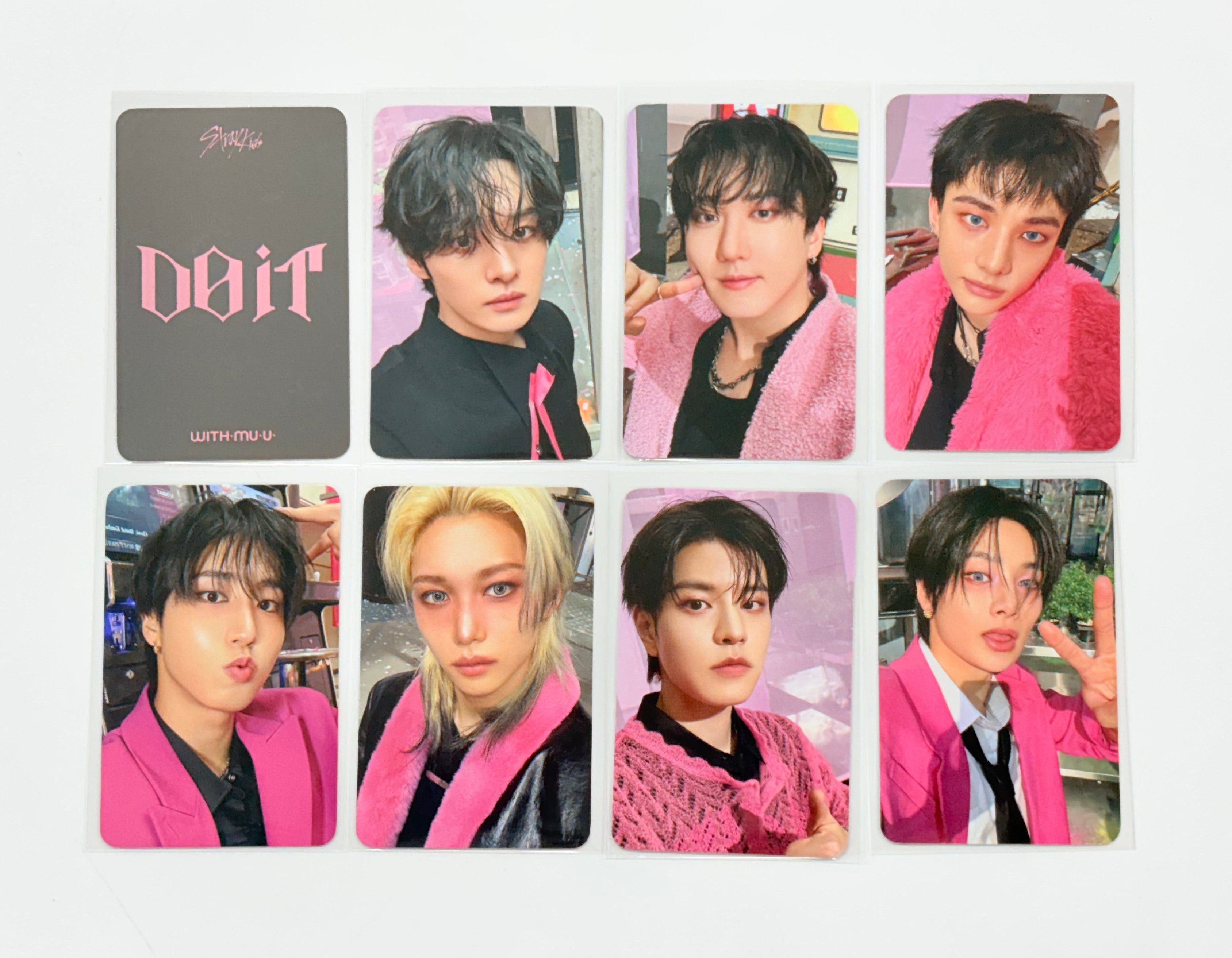 STRAY-KIDS 