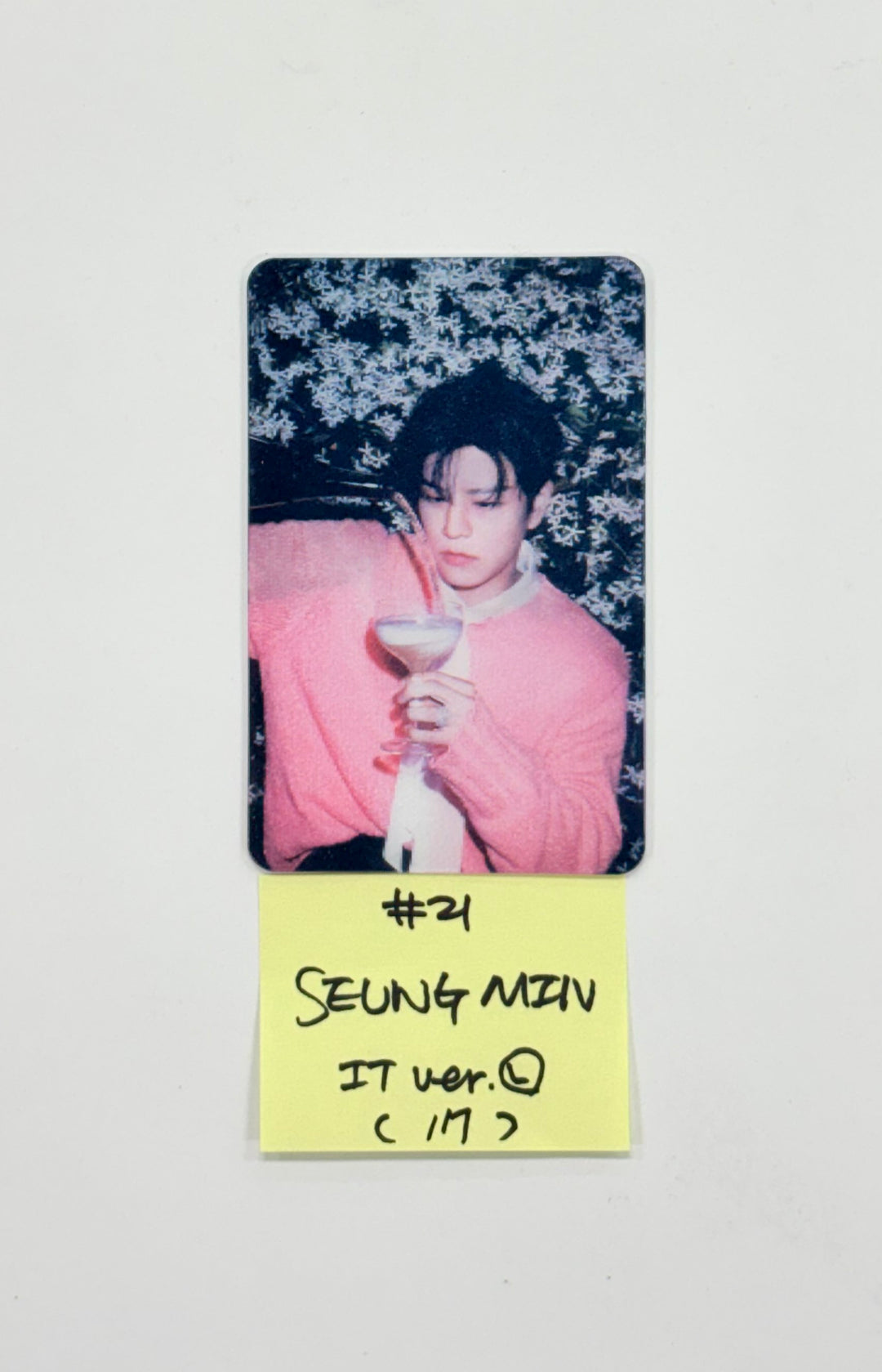 STRAY-KIDS "SKZ IT TAPE ‘DO IT’" - Official Photocard (IT Ver.) [25.11.24]