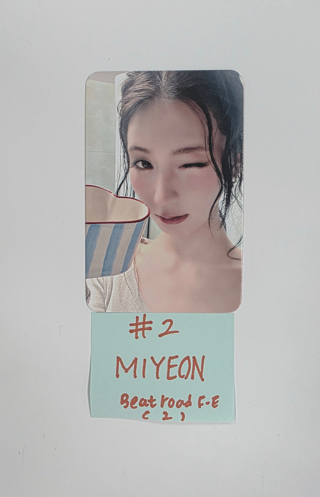 MIYEON (of I-dle) "MY, Lover" - Beatroad Fansign Event Photocard [25.11.24]
