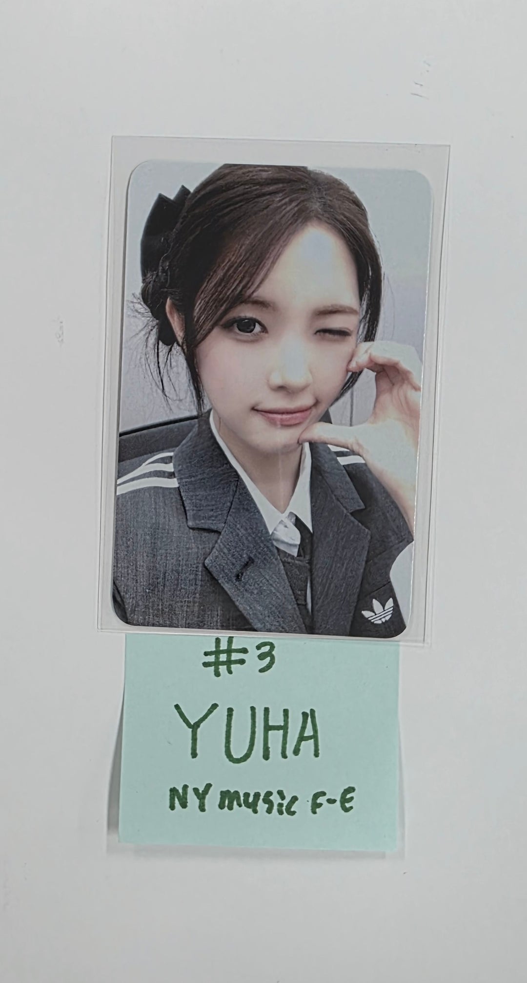 Hearts2Hearts "Focus" - NY Music Fansign Event Photocard [25.11.24]
