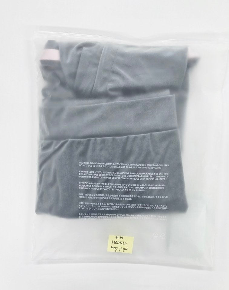 ILLIT "NOT CUTE ANYMORE" - POP-UP STORE Official MD [25.11.25]