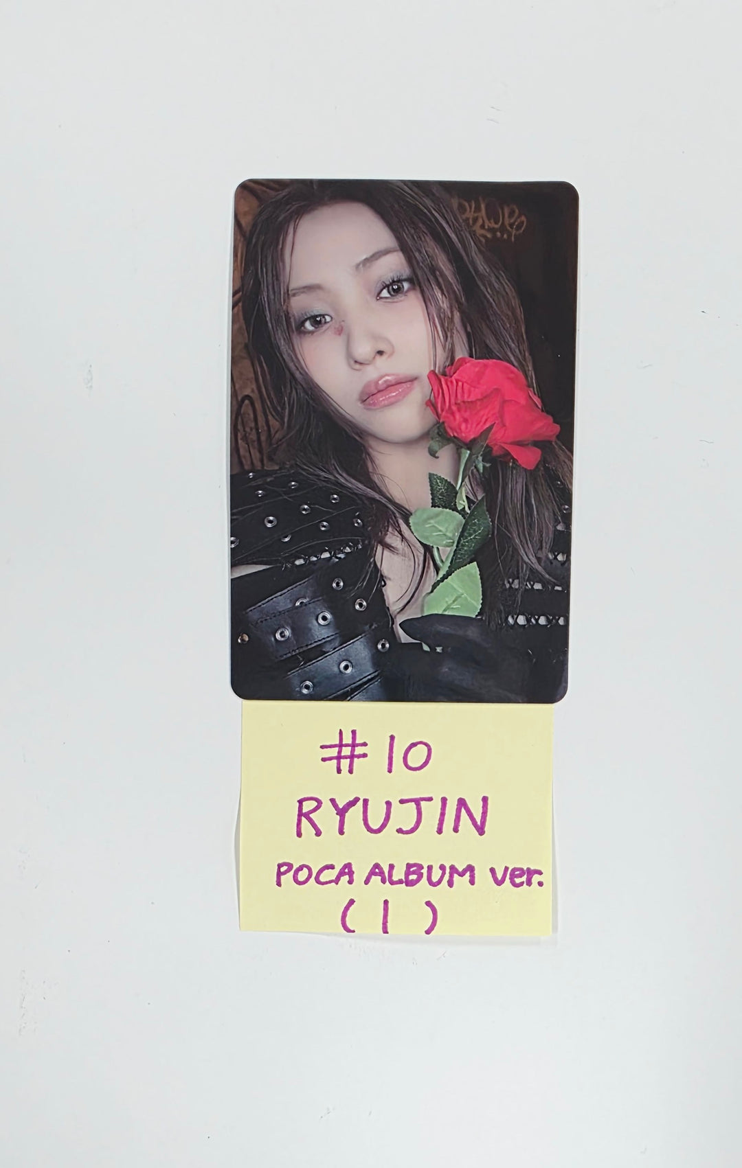 ITZY "TUNNEL VISION" - Official Photocard (POCAALBUM Ver.) [25.11.25]