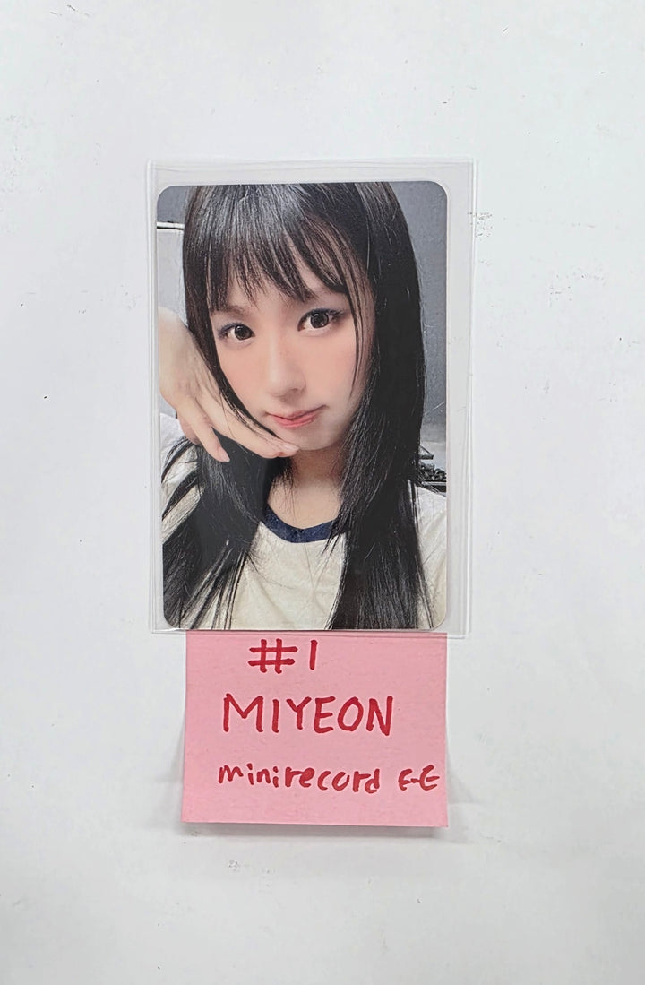 MIYEON (of I-dle) "MY, Lover" - Mini Record Fansign Event Photocard R2 [25.11.25]