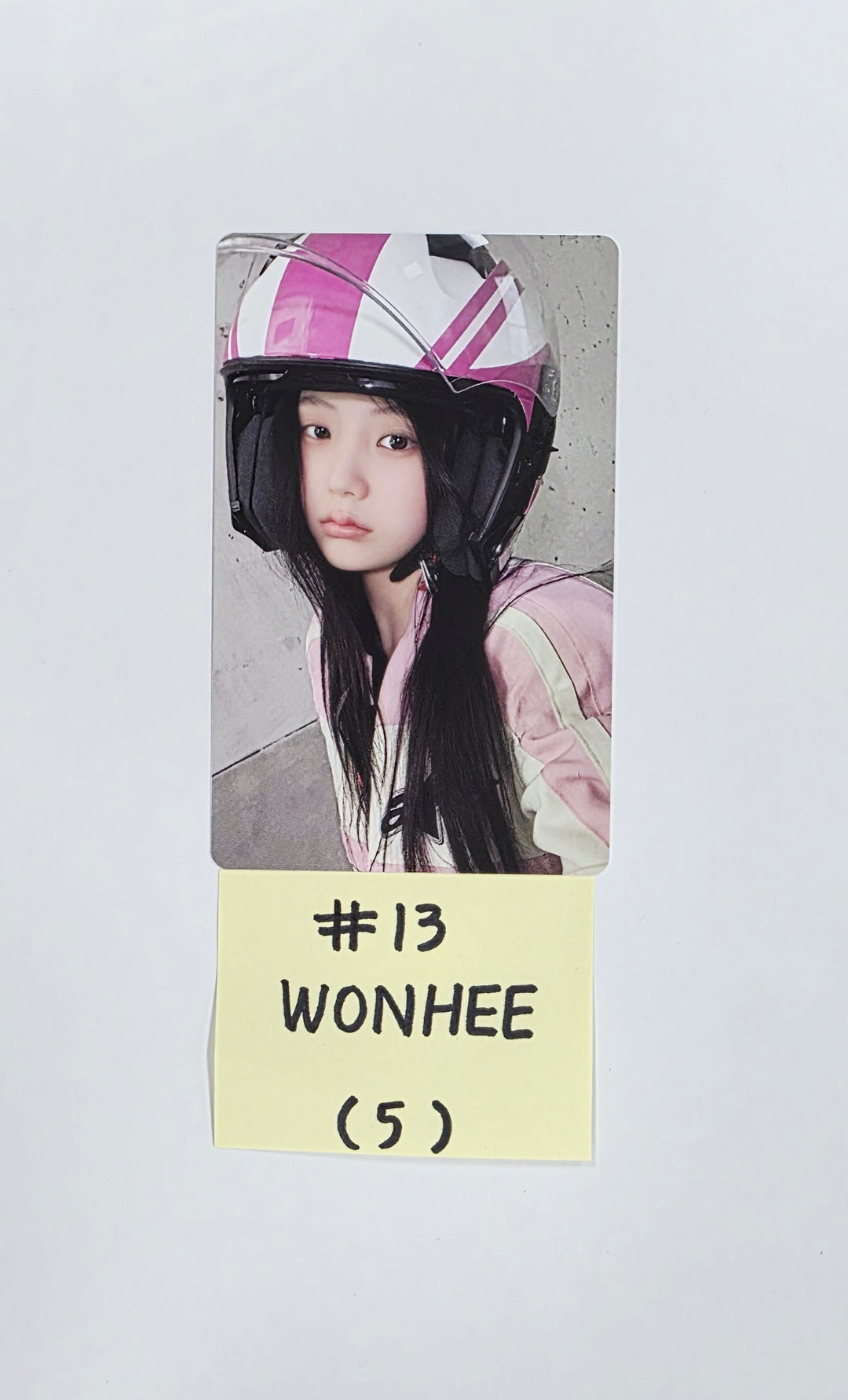 ILLIT "NOT CUTE ANYMORE" - Official Photocard [25.11.25]