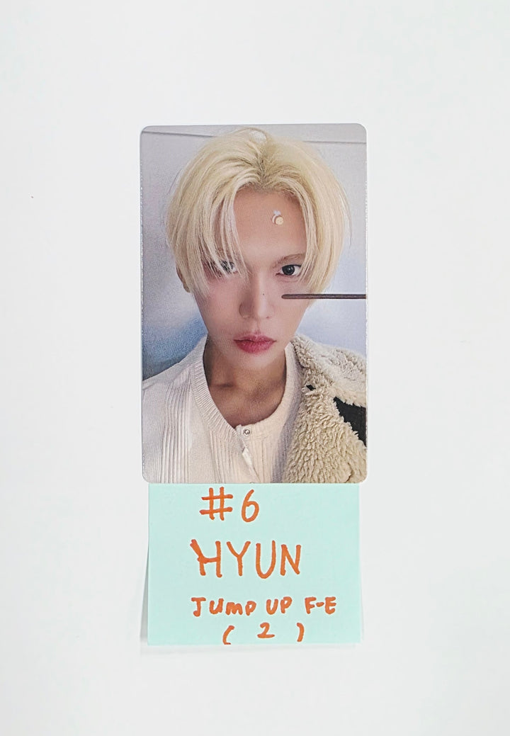 XLOV "UXLXVE" - Jump UP Fansign Event Photocard [25.11.27]