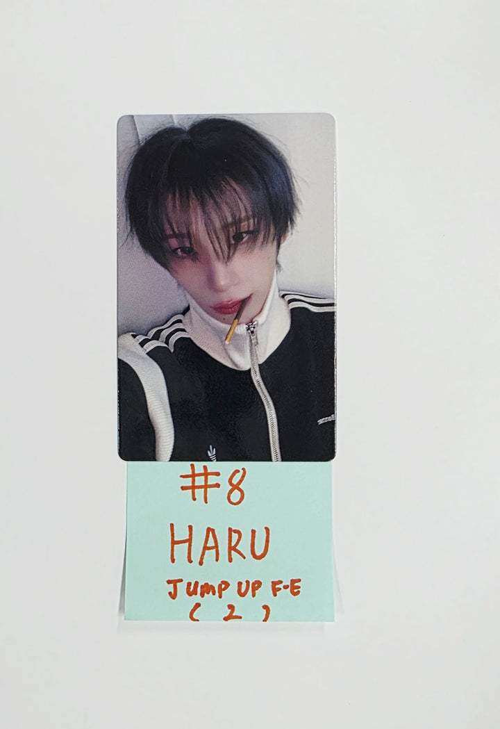 XLOV "UXLXVE" - Jump UP Fansign Event Photocard [25.11.27]