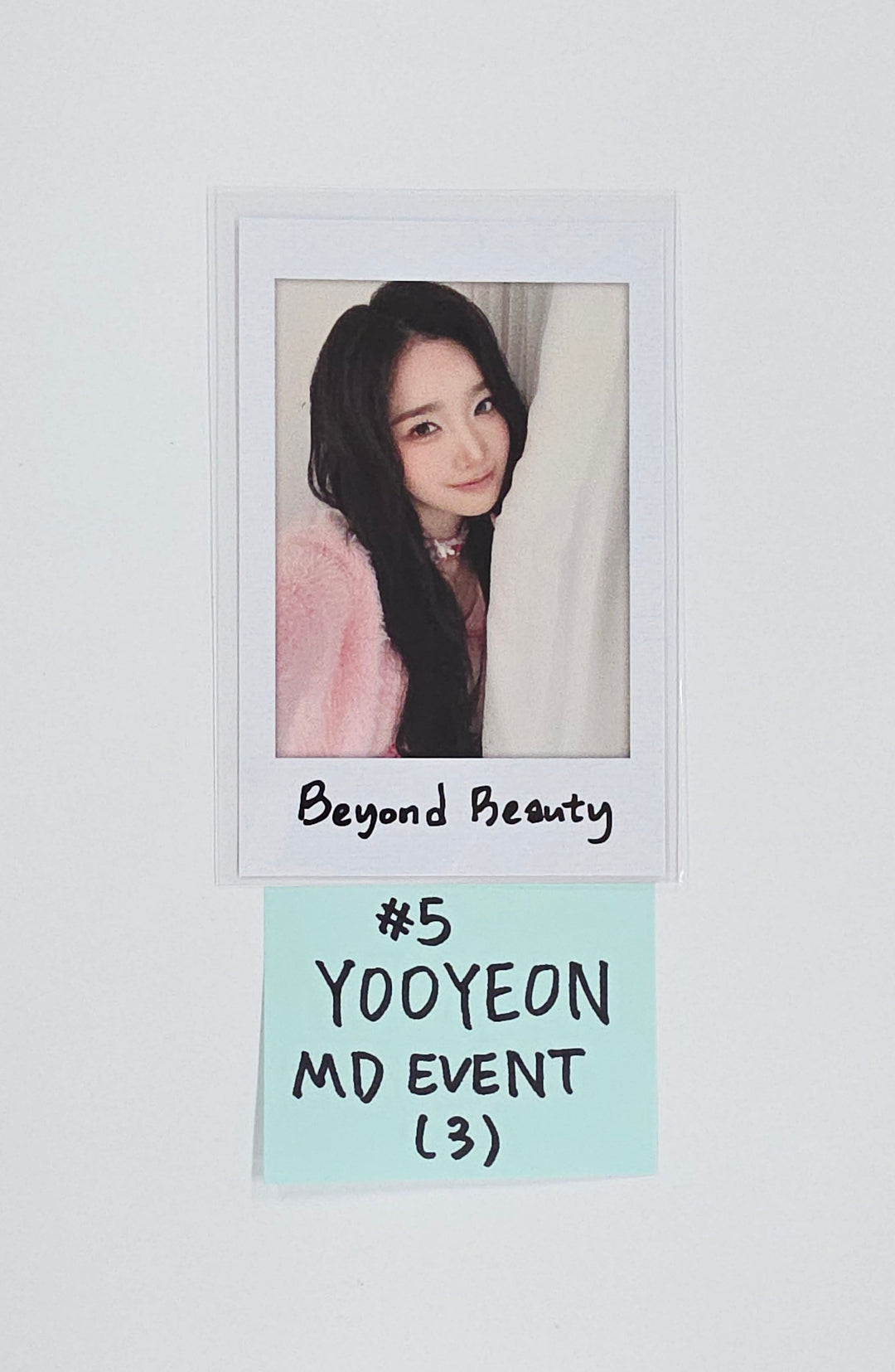 Triples_msnz "Beyond Beauty" - Everlin POP-UP Store MD Event Polaroid type Photocard [25.11.27]