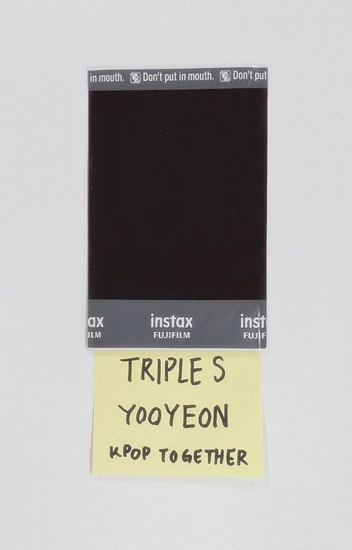 YOOYEON (of Triples_msnz) "Beyond Beauty" - Hand Autograhped(Signed) Polaroid [25.11.28]