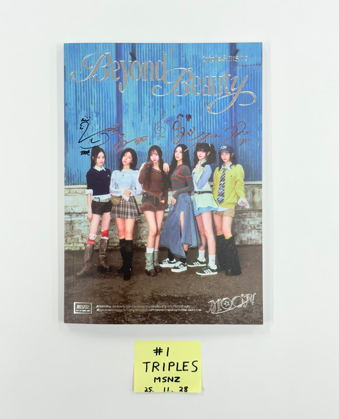 TripleS_msnz "Beyond Beauty", RESCENE "lip bomb" - Hand Autographed(Signed) Promo Album [25.11.28]