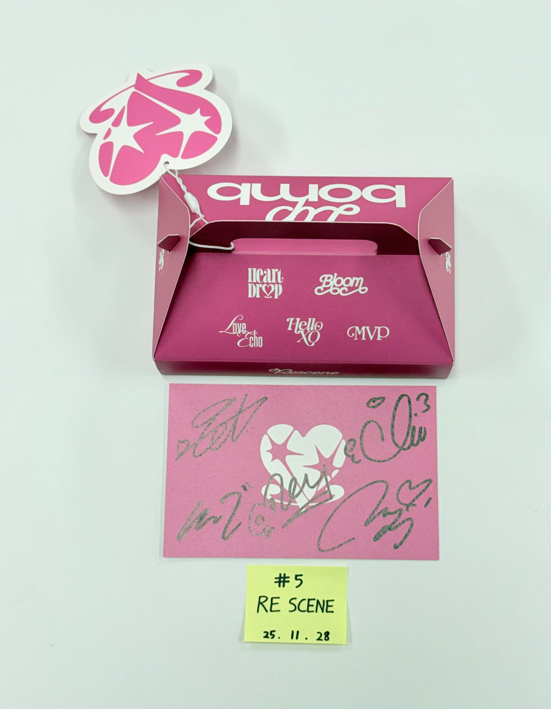 TripleS_msnz "Beyond Beauty", RESCENE "lip bomb" - Hand Autographed(Signed) Promo Album [25.11.28]
