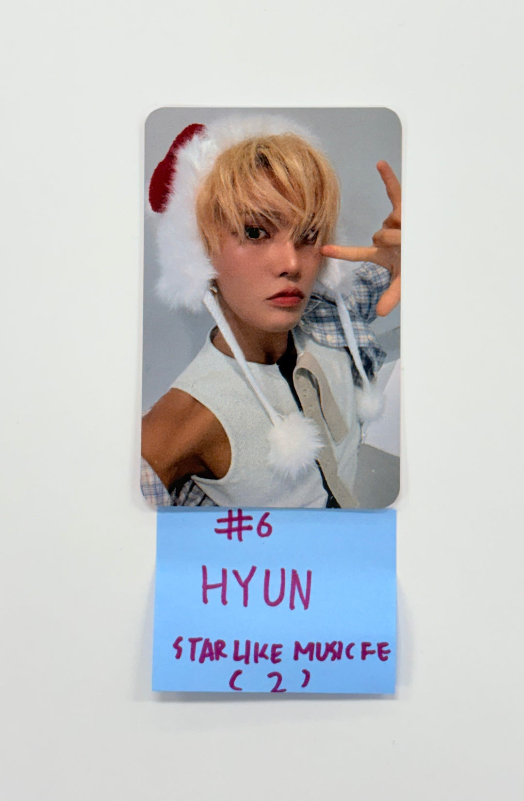 XLOV "UXLXVE" - StarLike Music Fansign Event Photocard [25.12.02]