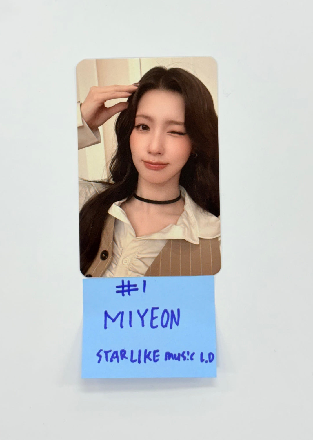 MIYEON (of I-dle) "MY, Lover" - StarLike Music Lucky Draw Event Photocard [25.12.02]