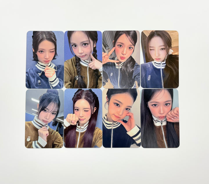 Hearts2Hearts "Focus" - Who's Fan Cafe Fansign Event Photocard [25.12.02]