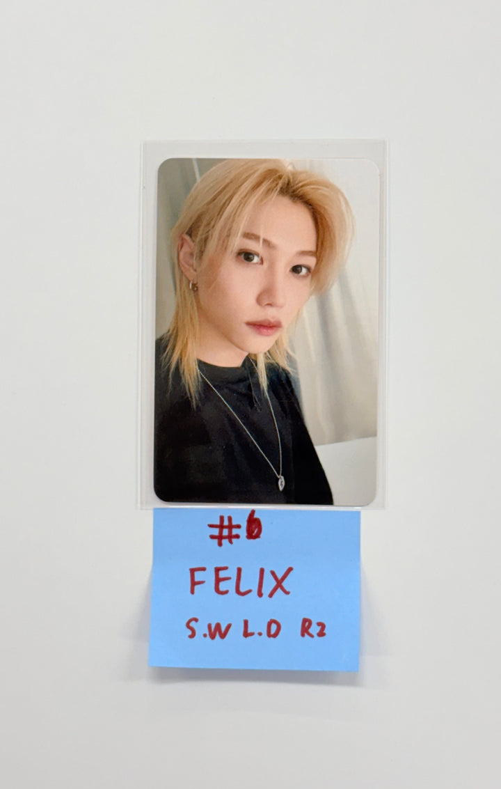 STRAY KIDS "SKZ IT TAPE ‘DO IT’" - Soundwave Pop-UP Store Lucky Draw Event Photocard R2 [25.12.02]