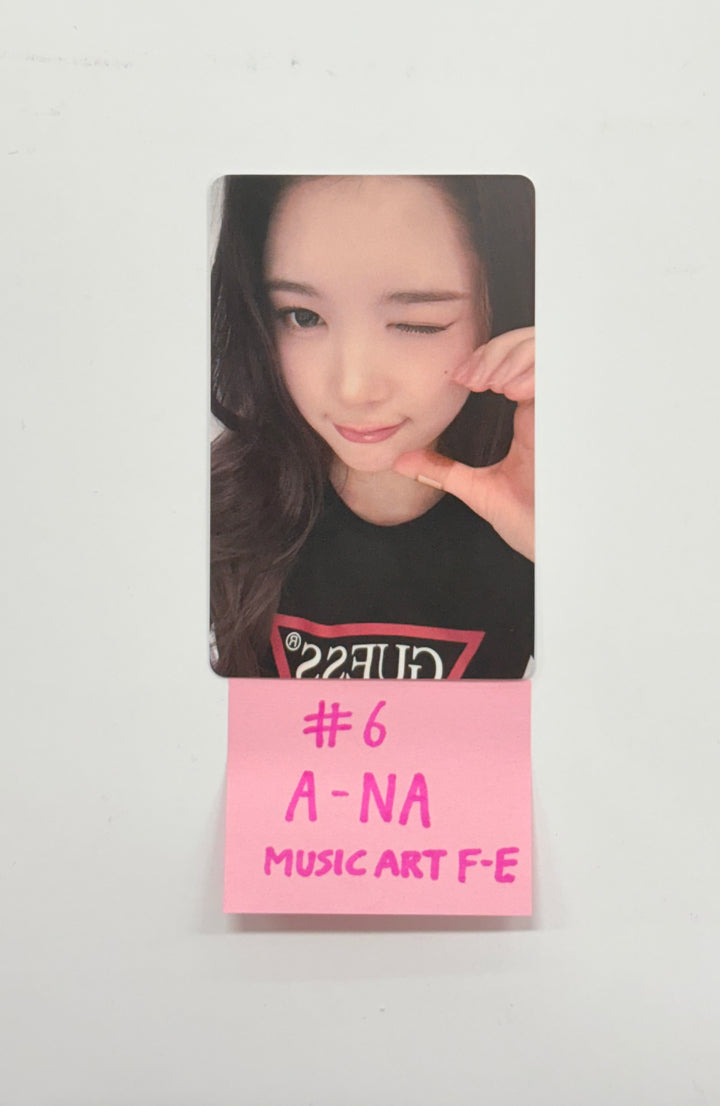 Hearts2Hearts "Focus" - Music Art Fansign Event Photocard [25.12.04]