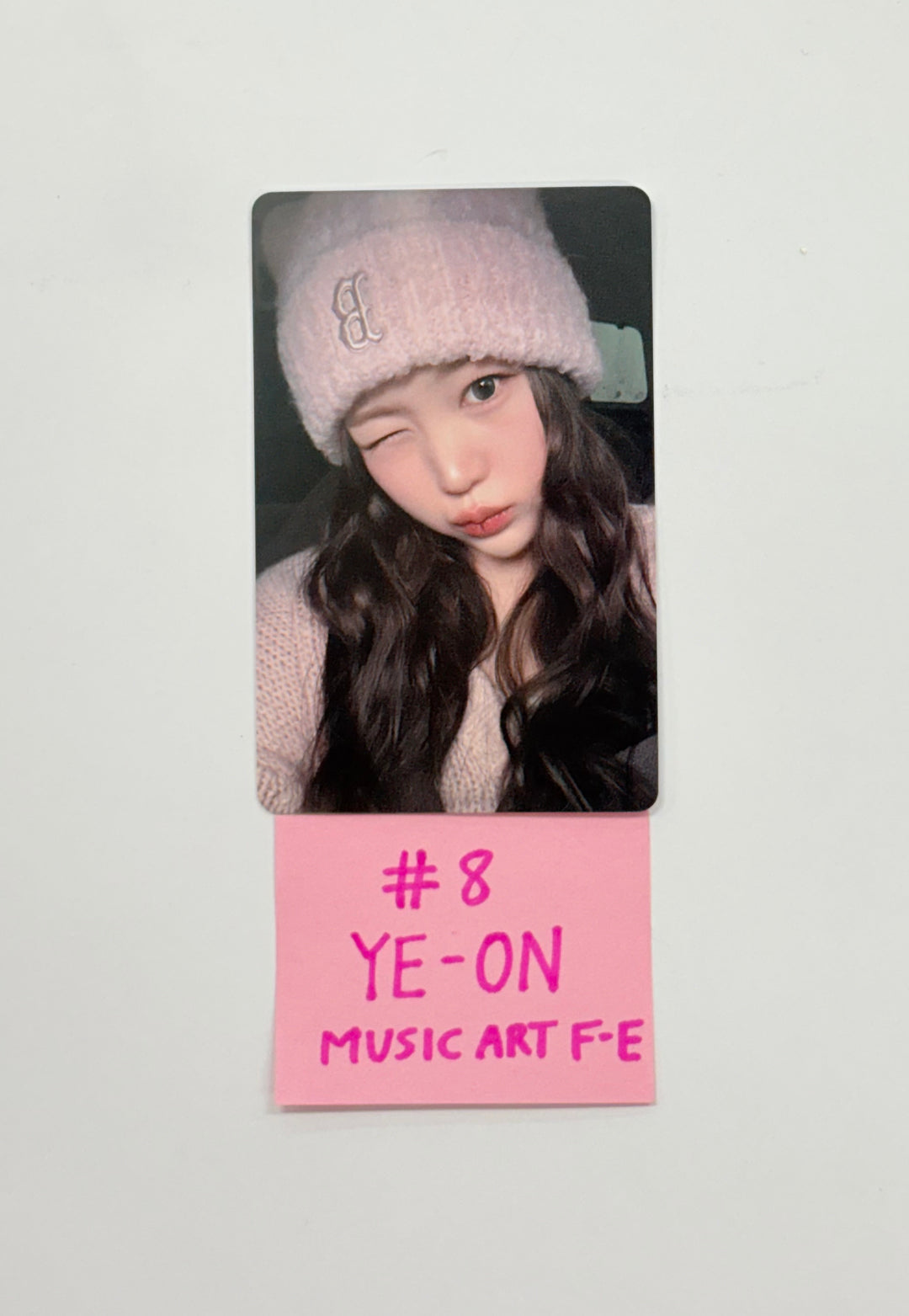 Hearts2Hearts "Focus" - Music Art Fansign Event Photocard [25.12.04]