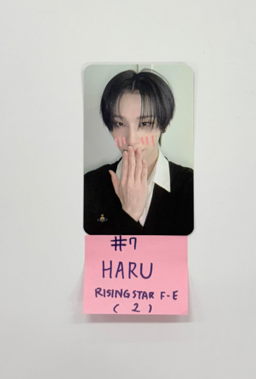 XLOV "UXLXVE" - Rising Star Fansign Event Photocard [25.12.04]