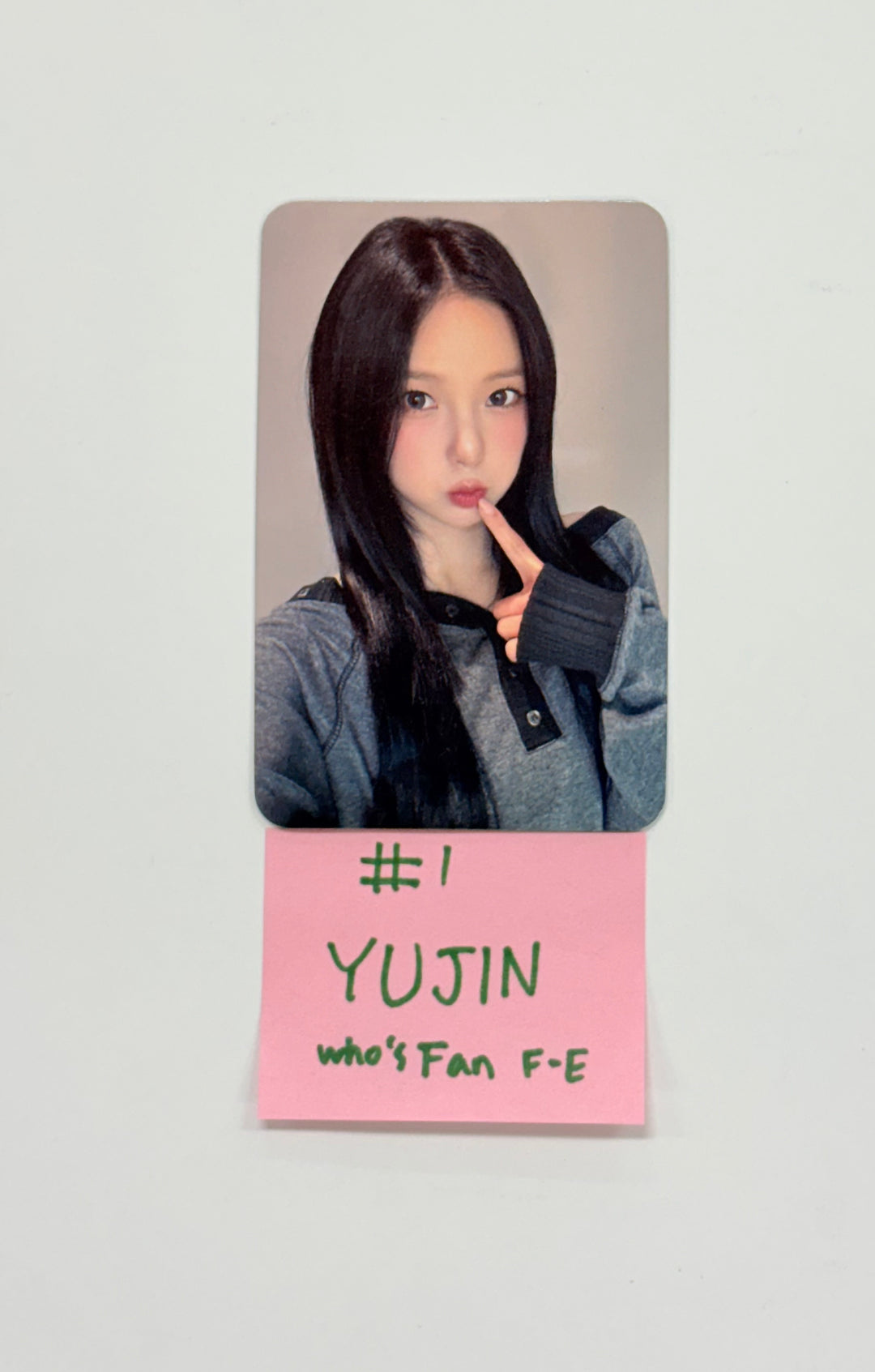 Kep1er "BUBBLE GUM" - Who's fan Fansign Event Photocard R3 [25.12.04]