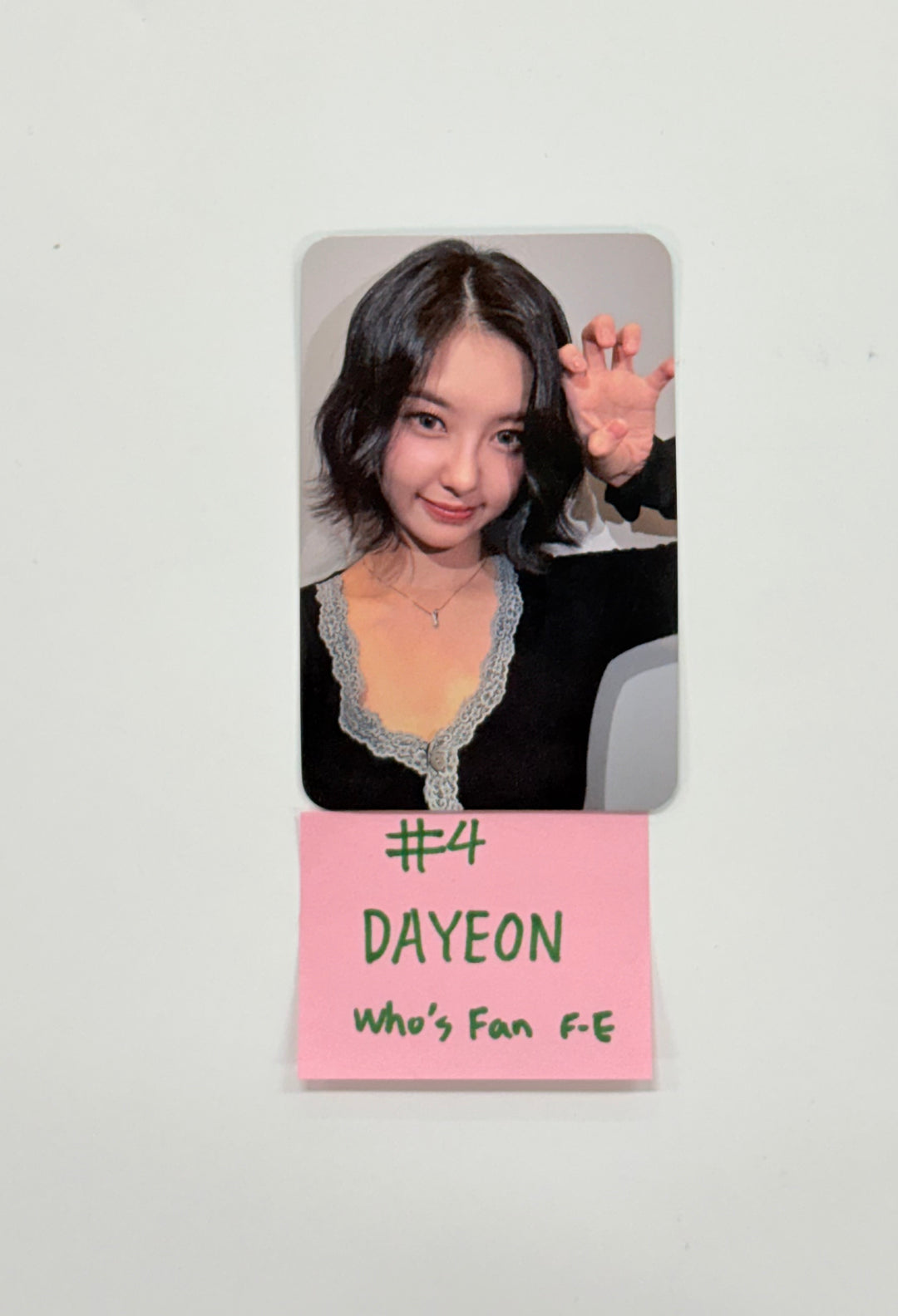 Kep1er "BUBBLE GUM" - Who's fan Fansign Event Photocard R3 [25.12.04]